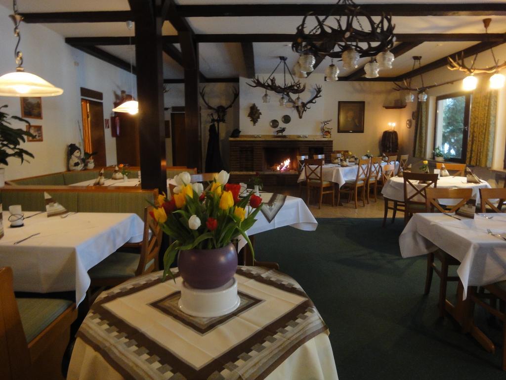 Hotel Hubertus Brome Exterior photo