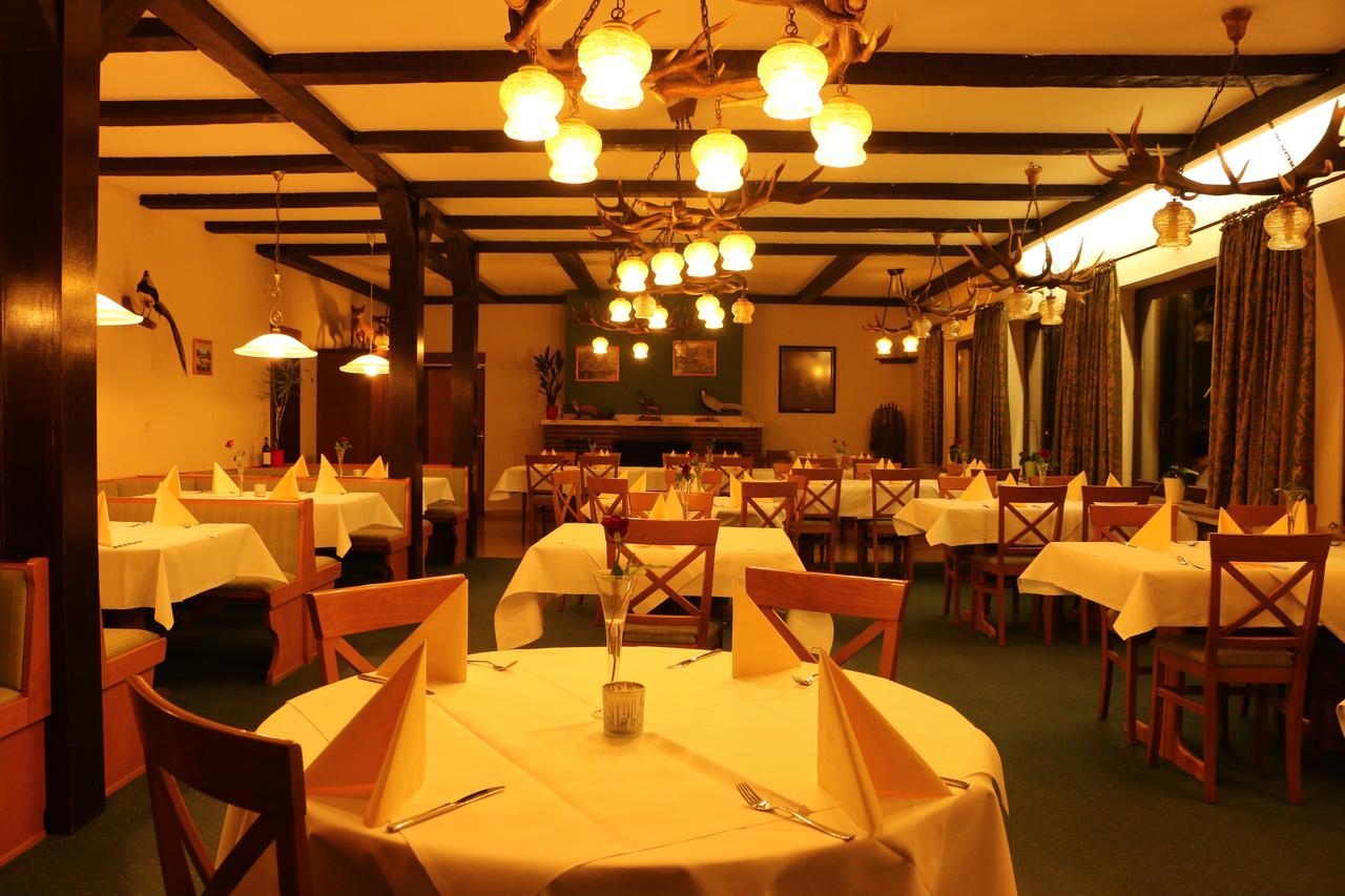 Hotel Hubertus Brome Exterior photo